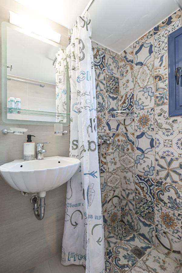 Katy'S Home Naxos City Esterno foto